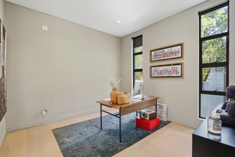 5 Bedroom Property for Sale in Bryanston East Gauteng