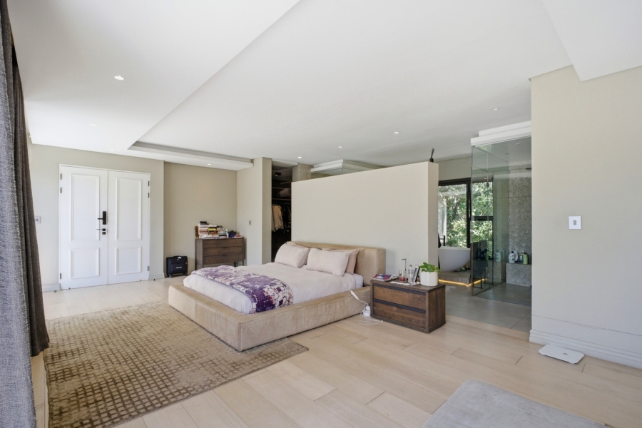 5 Bedroom Property for Sale in Bryanston East Gauteng
