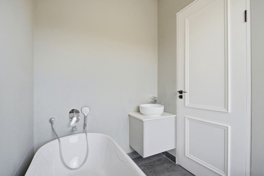 5 Bedroom Property for Sale in Bryanston East Gauteng