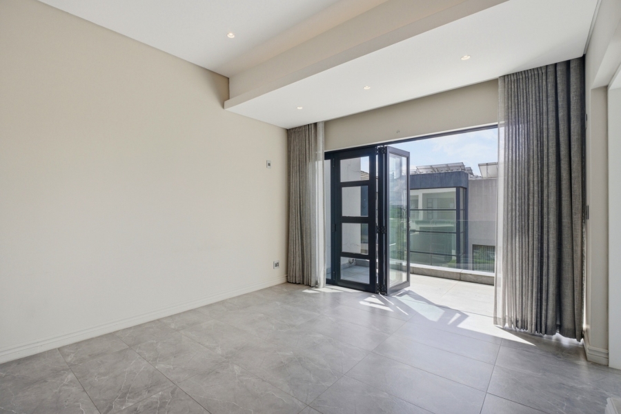 5 Bedroom Property for Sale in Bryanston East Gauteng