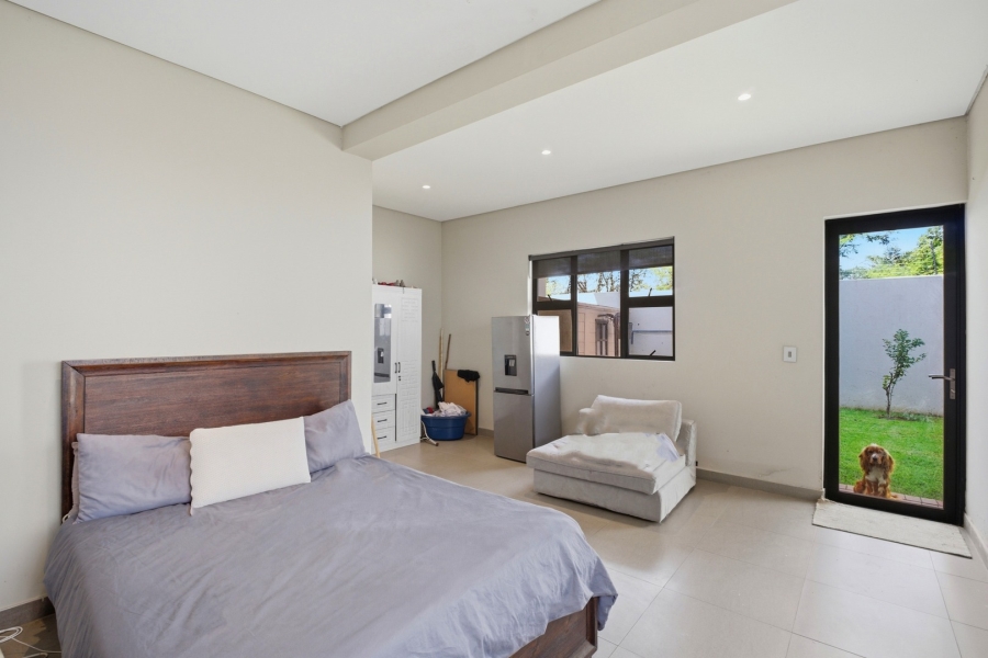 5 Bedroom Property for Sale in Bryanston East Gauteng