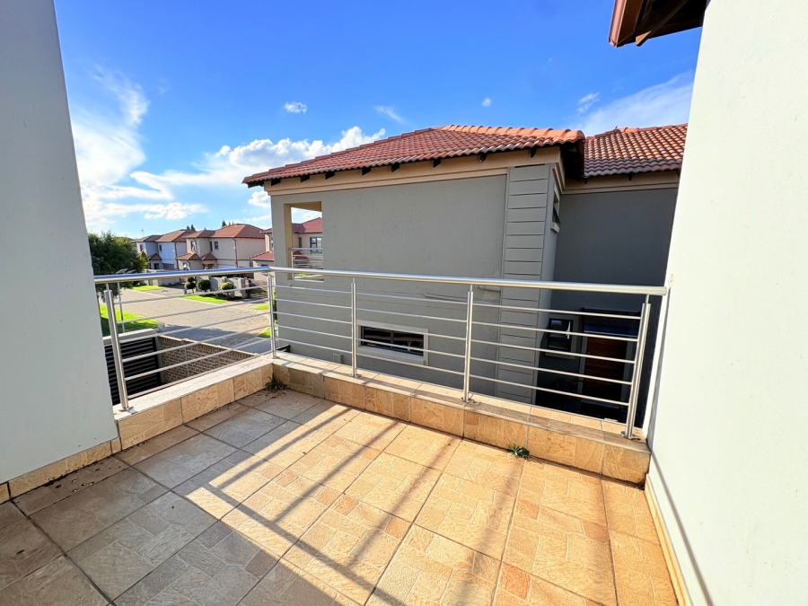 3 Bedroom Property for Sale in Parkrand Gauteng