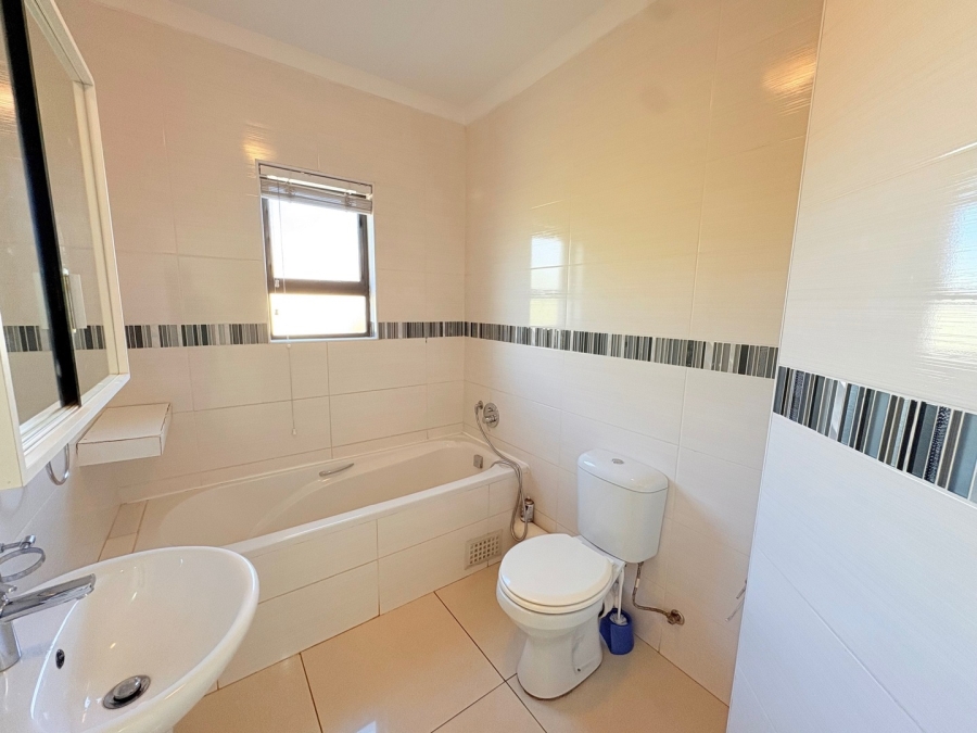 3 Bedroom Property for Sale in Parkrand Gauteng