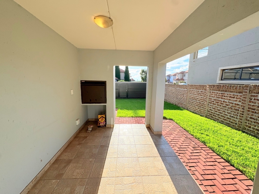 3 Bedroom Property for Sale in Parkrand Gauteng