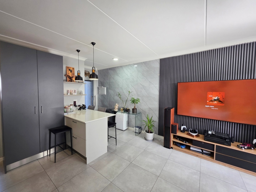 2 Bedroom Property for Sale in Ferndale Gauteng