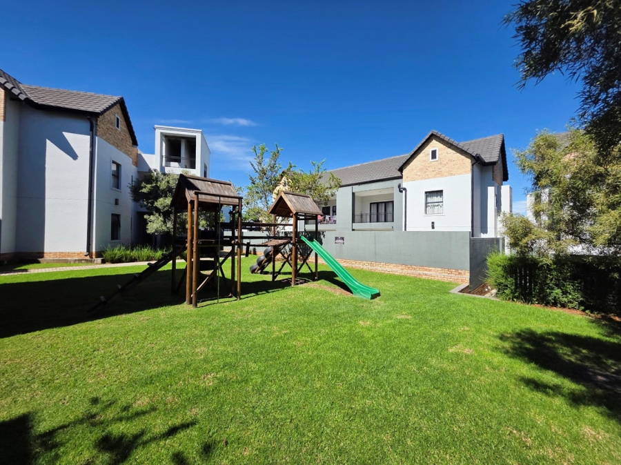 2 Bedroom Property for Sale in Ferndale Gauteng