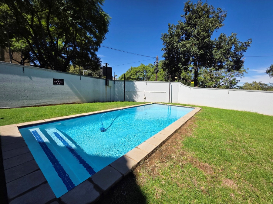 2 Bedroom Property for Sale in Ferndale Gauteng