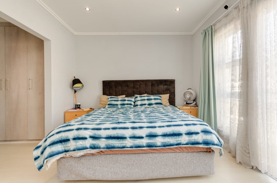 3 Bedroom Property for Sale in Bryanston Gauteng