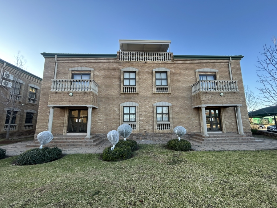 To Let Commercial Property for Rent in Highveld Gauteng
