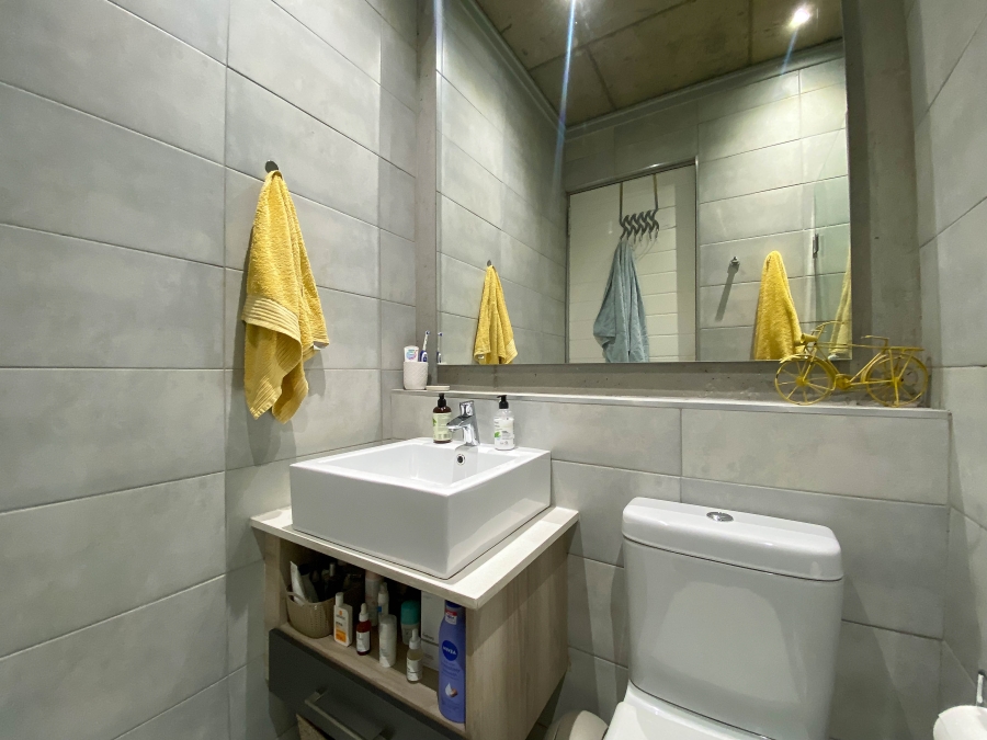 2 Bedroom Property for Sale in Brooklyn Gauteng