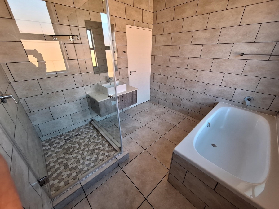 3 Bedroom Property for Sale in Six Fountains Residential Estate Gauteng