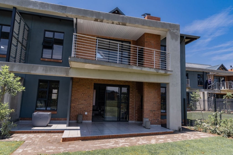 To Let 3 Bedroom Property for Rent in Six Fountains Residential Estate Gauteng