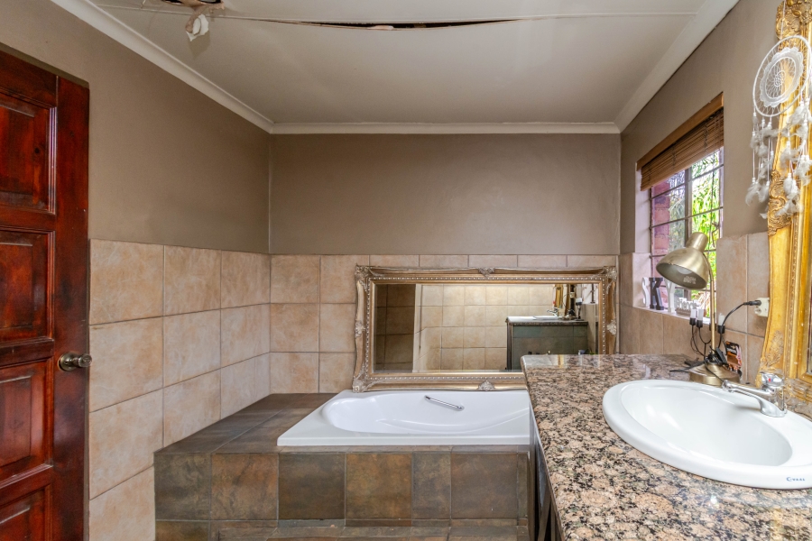 6 Bedroom Property for Sale in Fourways Gauteng