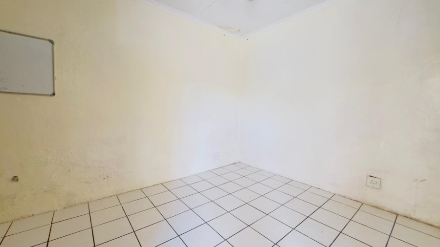 4 Bedroom Property for Sale in Bezuidenhout Valley Gauteng