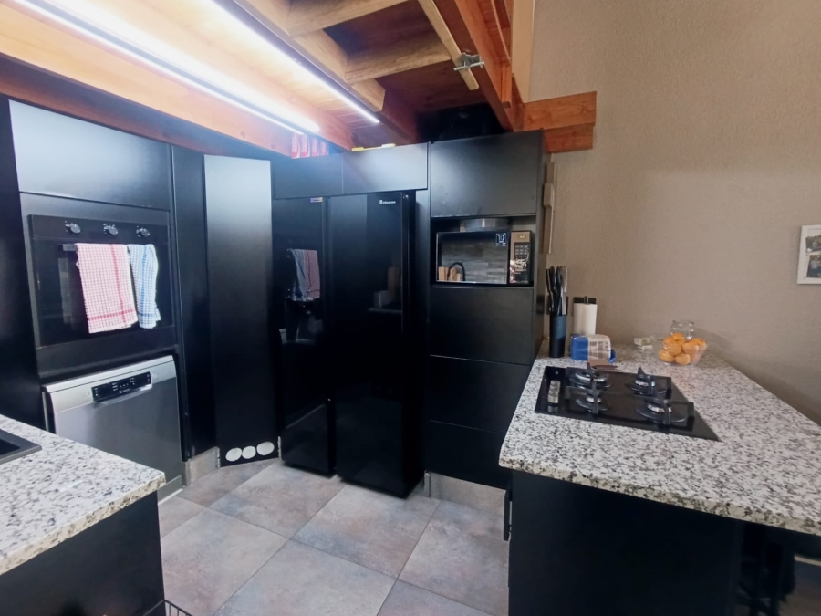 3 Bedroom Property for Sale in Meyersdal Gauteng