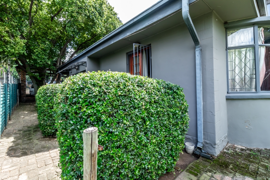 5 Bedroom Property for Sale in Rietfontein Gauteng