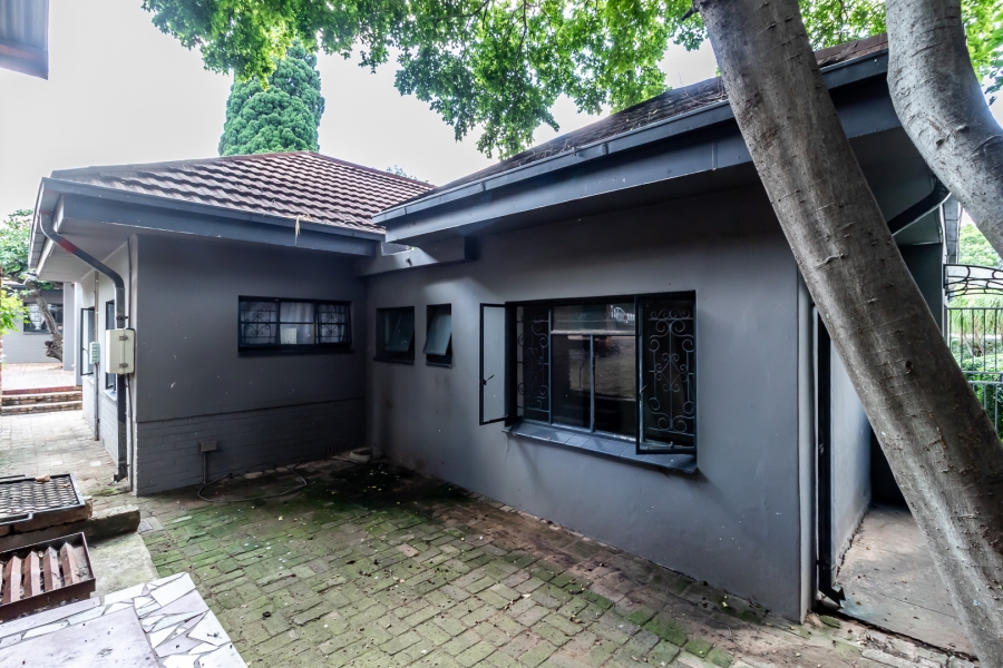 5 Bedroom Property for Sale in Rietfontein Gauteng