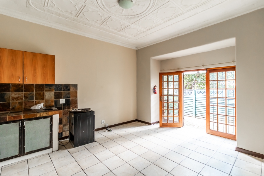 5 Bedroom Property for Sale in Rietfontein Gauteng