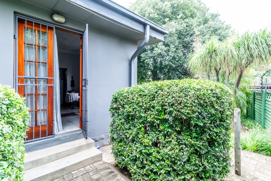 5 Bedroom Property for Sale in Rietfontein Gauteng