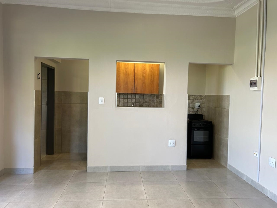 5 Bedroom Property for Sale in Rietfontein Gauteng