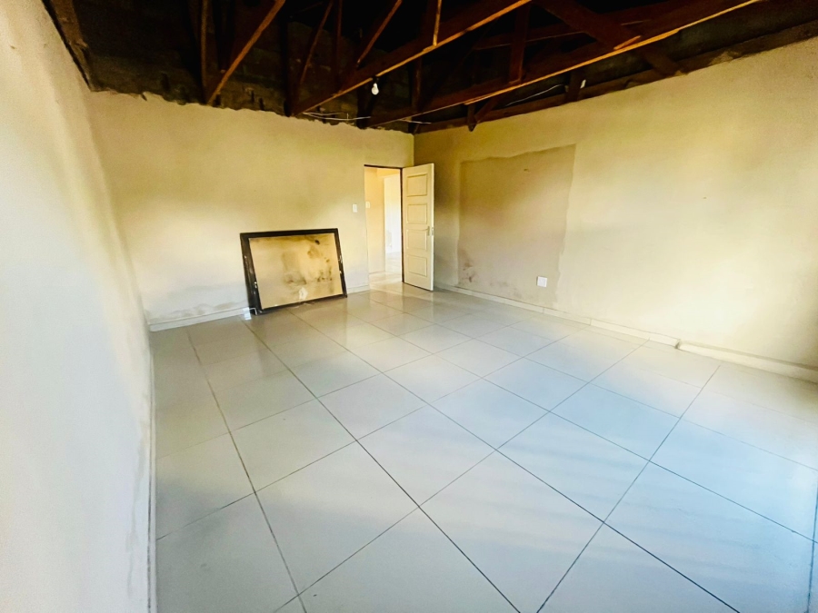 3 Bedroom Property for Sale in Etwatwa Gauteng
