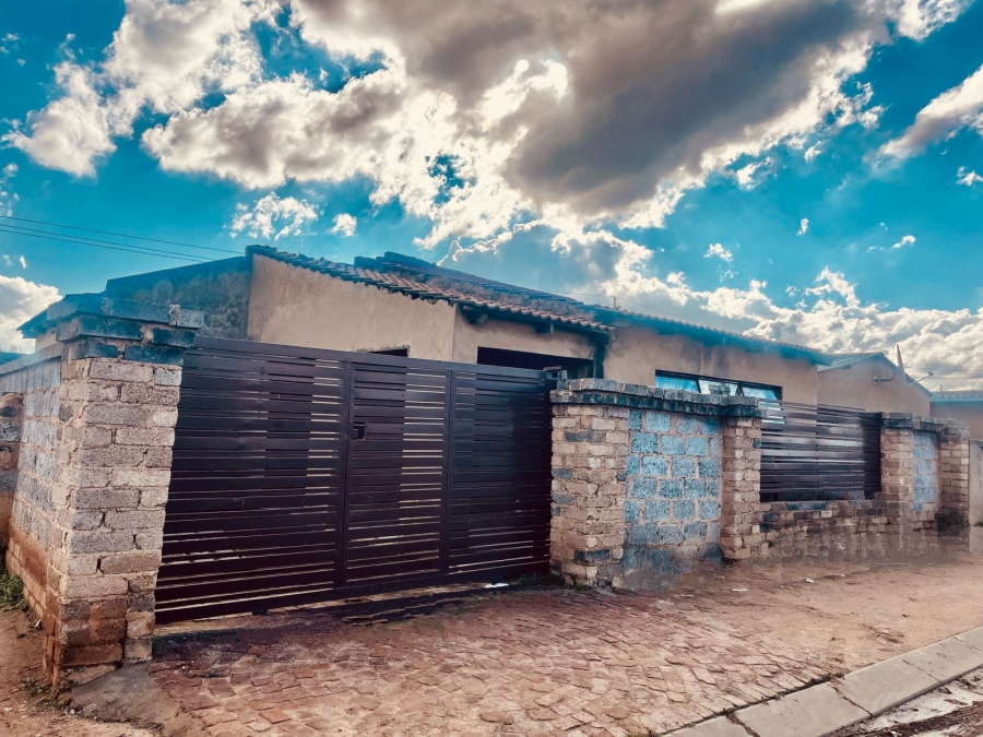 3 Bedroom Property for Sale in Etwatwa Gauteng