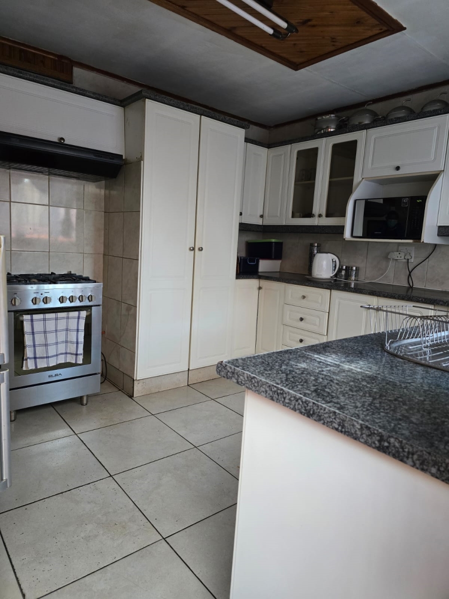 3 Bedroom Property for Sale in Jiyana Gauteng