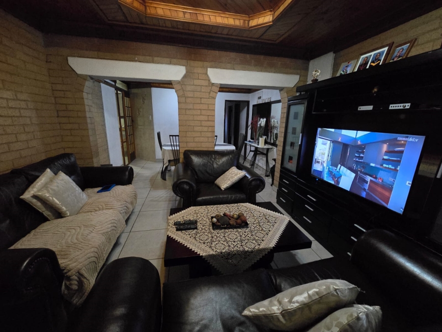 3 Bedroom Property for Sale in Jiyana Gauteng