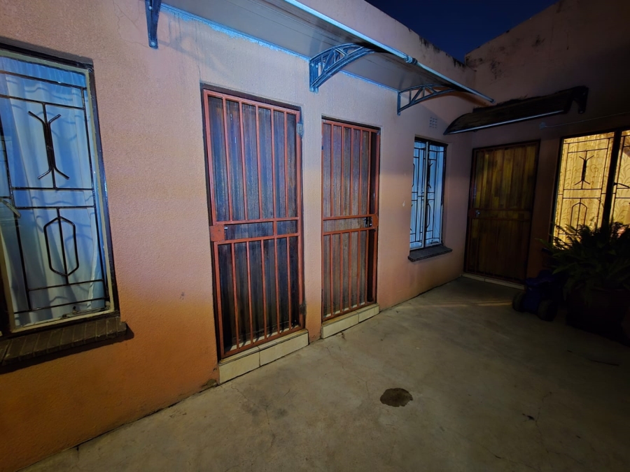 3 Bedroom Property for Sale in Jiyana Gauteng