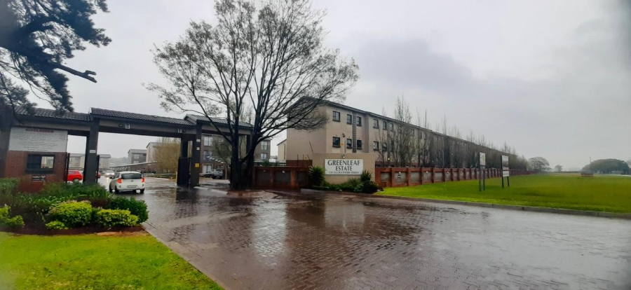 3 Bedroom Property for Sale in Kenleaf Gauteng