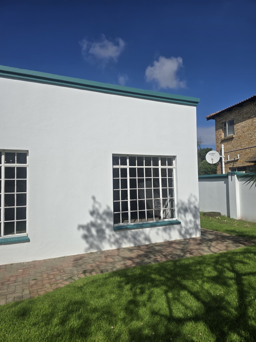 3 Bedroom Property for Sale in Hectorton Gauteng