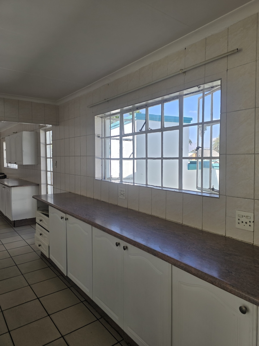3 Bedroom Property for Sale in Hectorton Gauteng