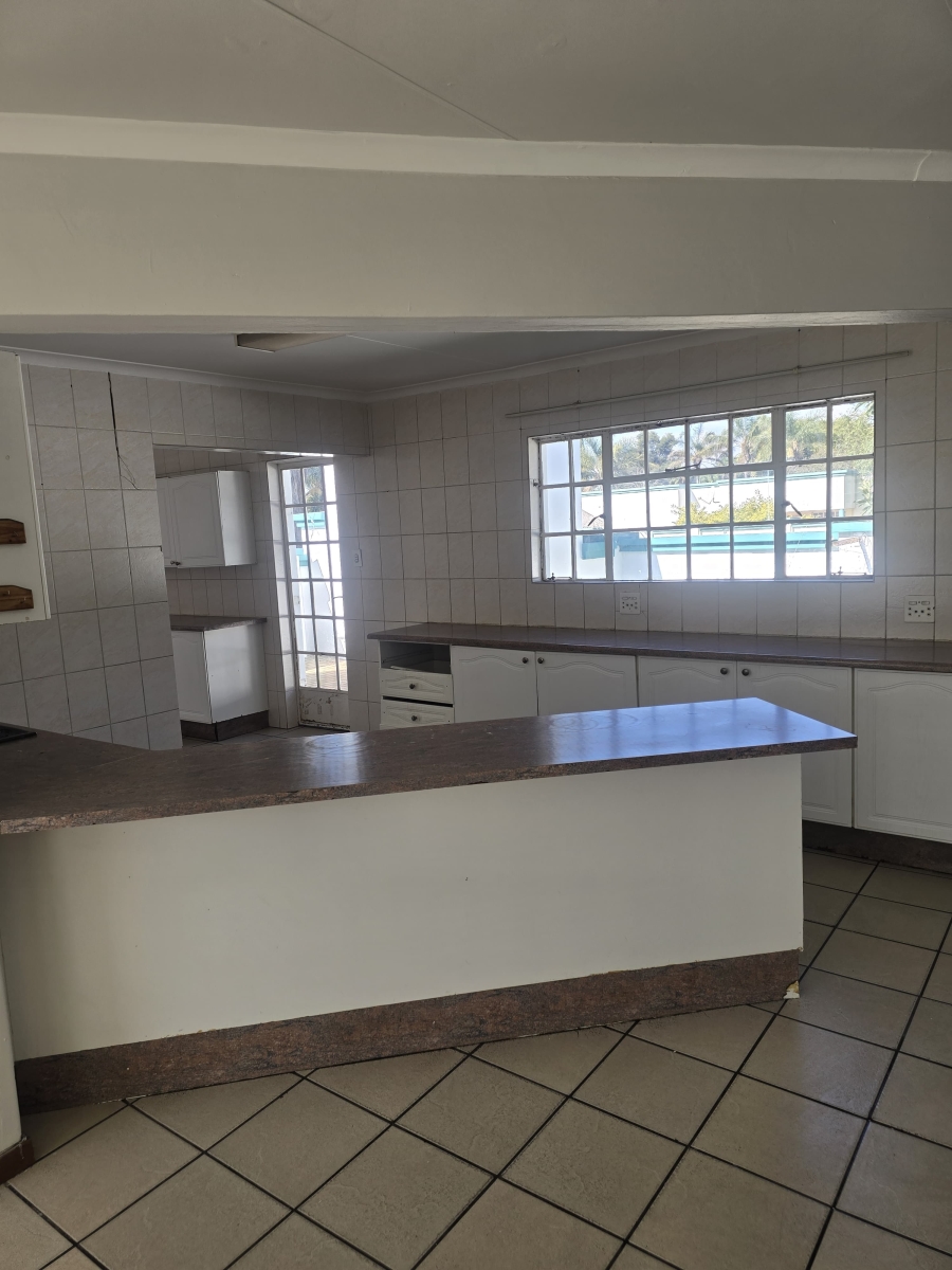 3 Bedroom Property for Sale in Hectorton Gauteng