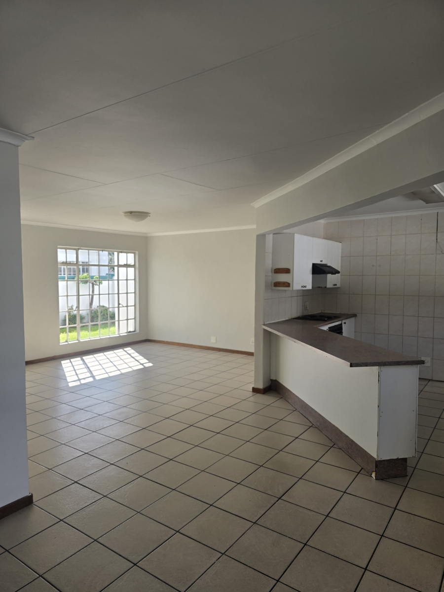 3 Bedroom Property for Sale in Hectorton Gauteng