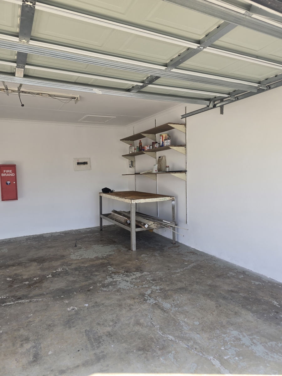 3 Bedroom Property for Sale in Hectorton Gauteng