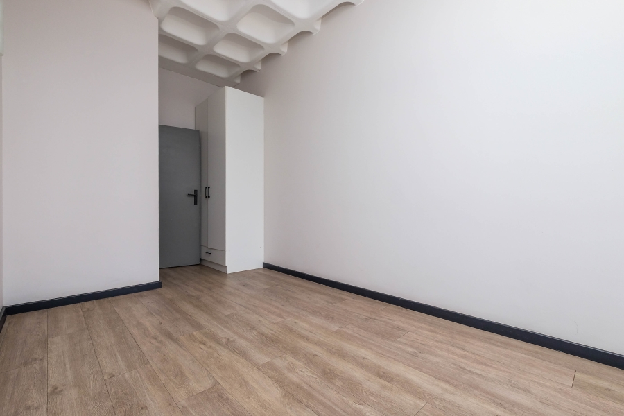 To Let 2 Bedroom Property for Rent in Illovo Gauteng