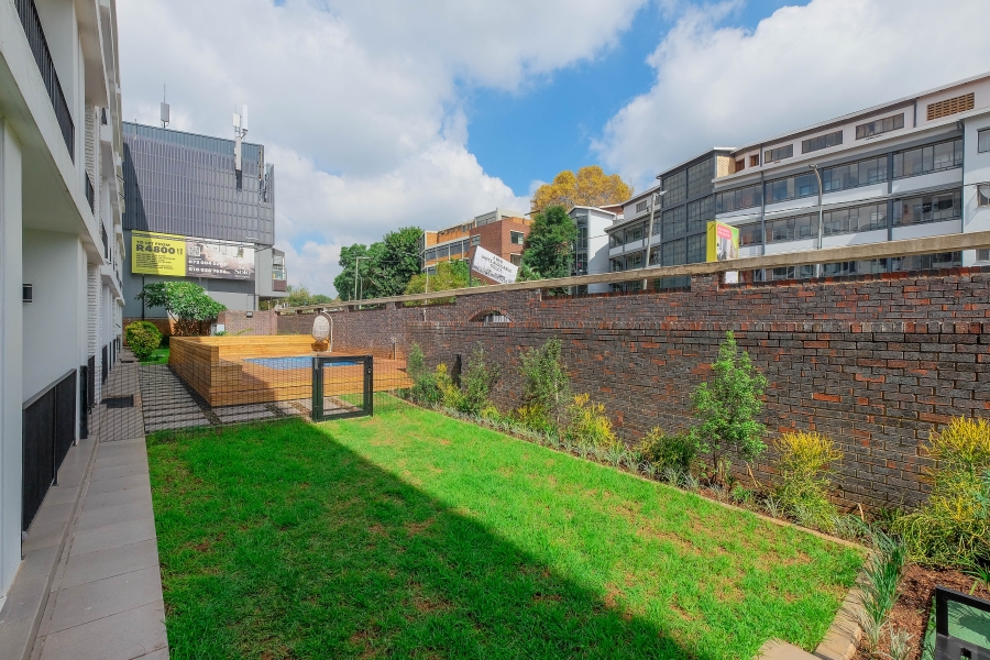 To Let 2 Bedroom Property for Rent in Illovo Gauteng