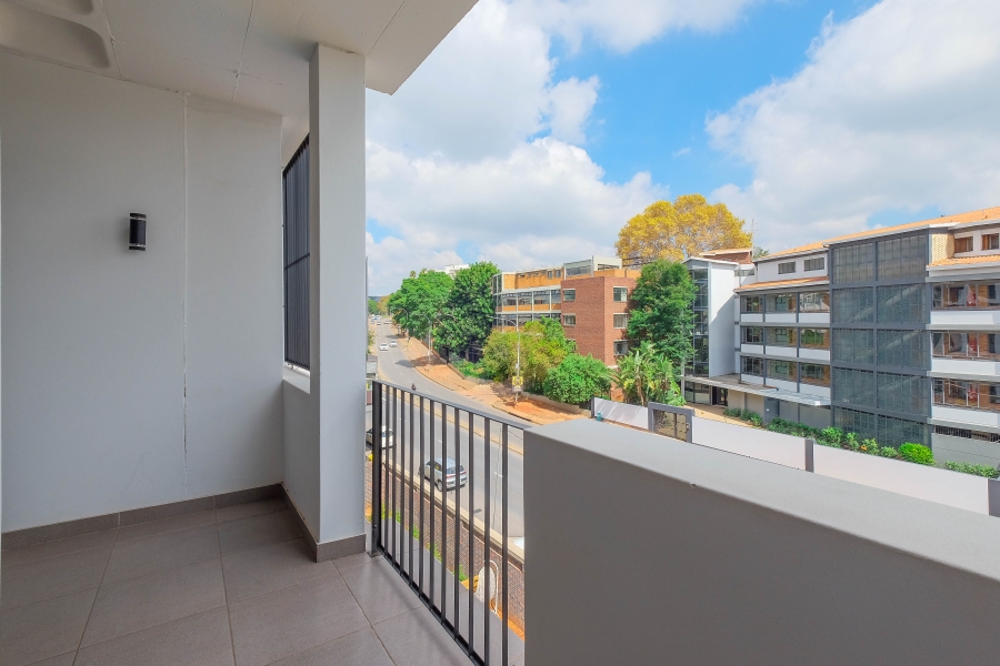 To Let 2 Bedroom Property for Rent in Illovo Gauteng