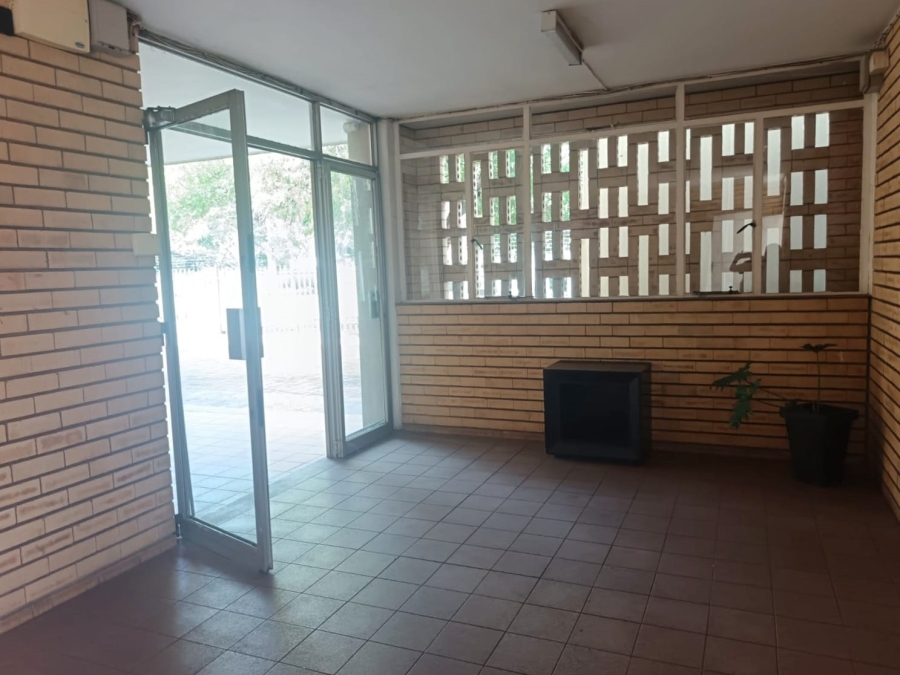 2 Bedroom Property for Sale in Three Rivers Gauteng