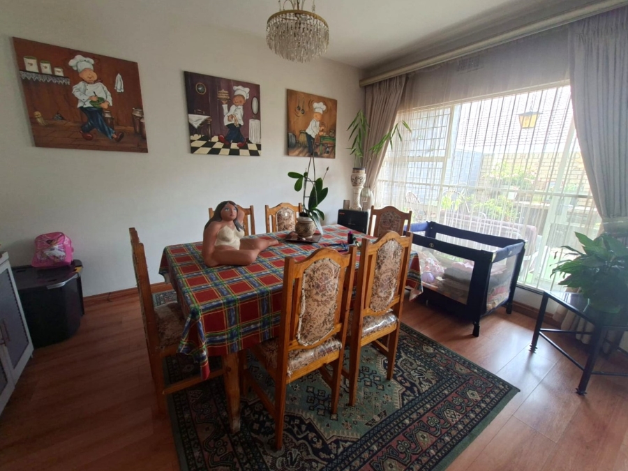 3 Bedroom Property for Sale in Three Rivers Proper Gauteng