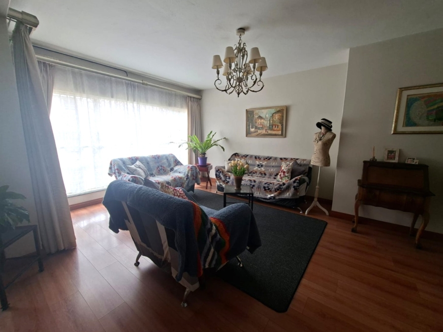 3 Bedroom Property for Sale in Three Rivers Proper Gauteng