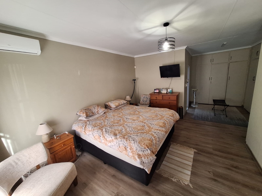 5 Bedroom Property for Sale in Vanderbijlpark SE Gauteng