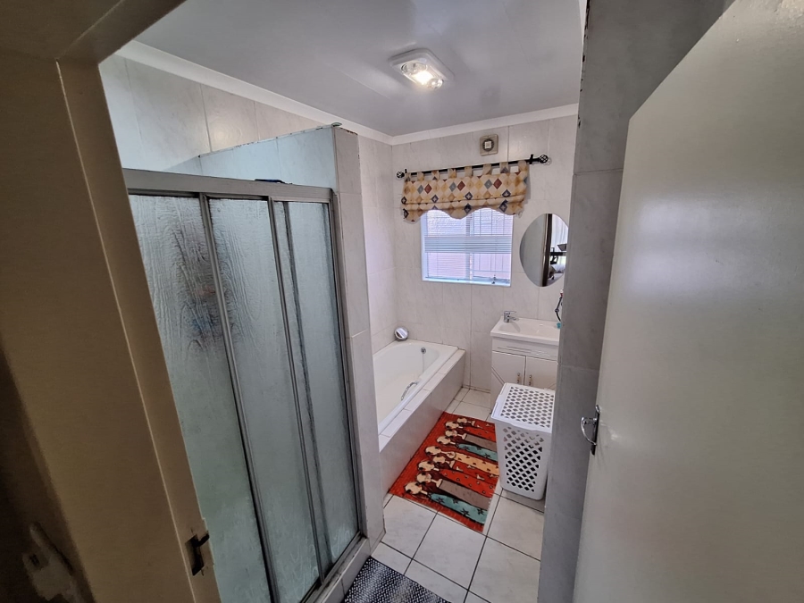 5 Bedroom Property for Sale in Vanderbijlpark SE Gauteng