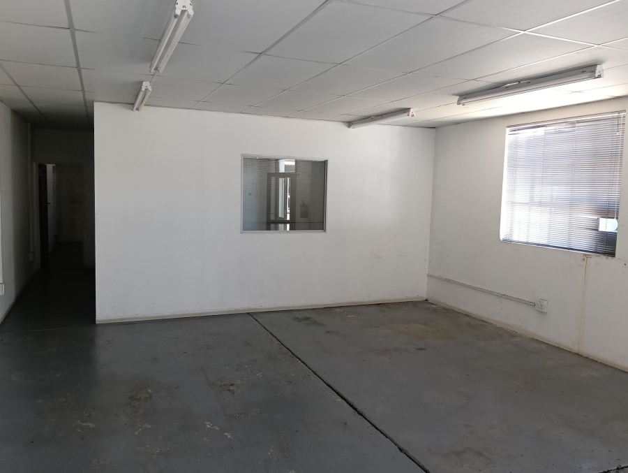 To Let Commercial Property for Rent in Waltloo Gauteng