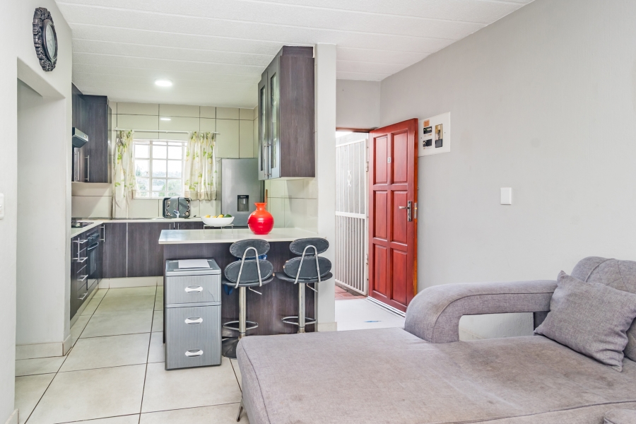 3 Bedroom Property for Sale in Roodekrans Gauteng