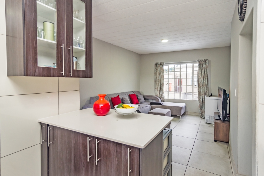 3 Bedroom Property for Sale in Roodekrans Gauteng