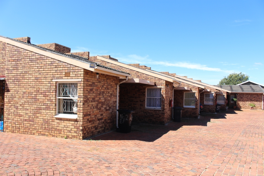 3 Bedroom Property for Sale in Hamberg Gauteng