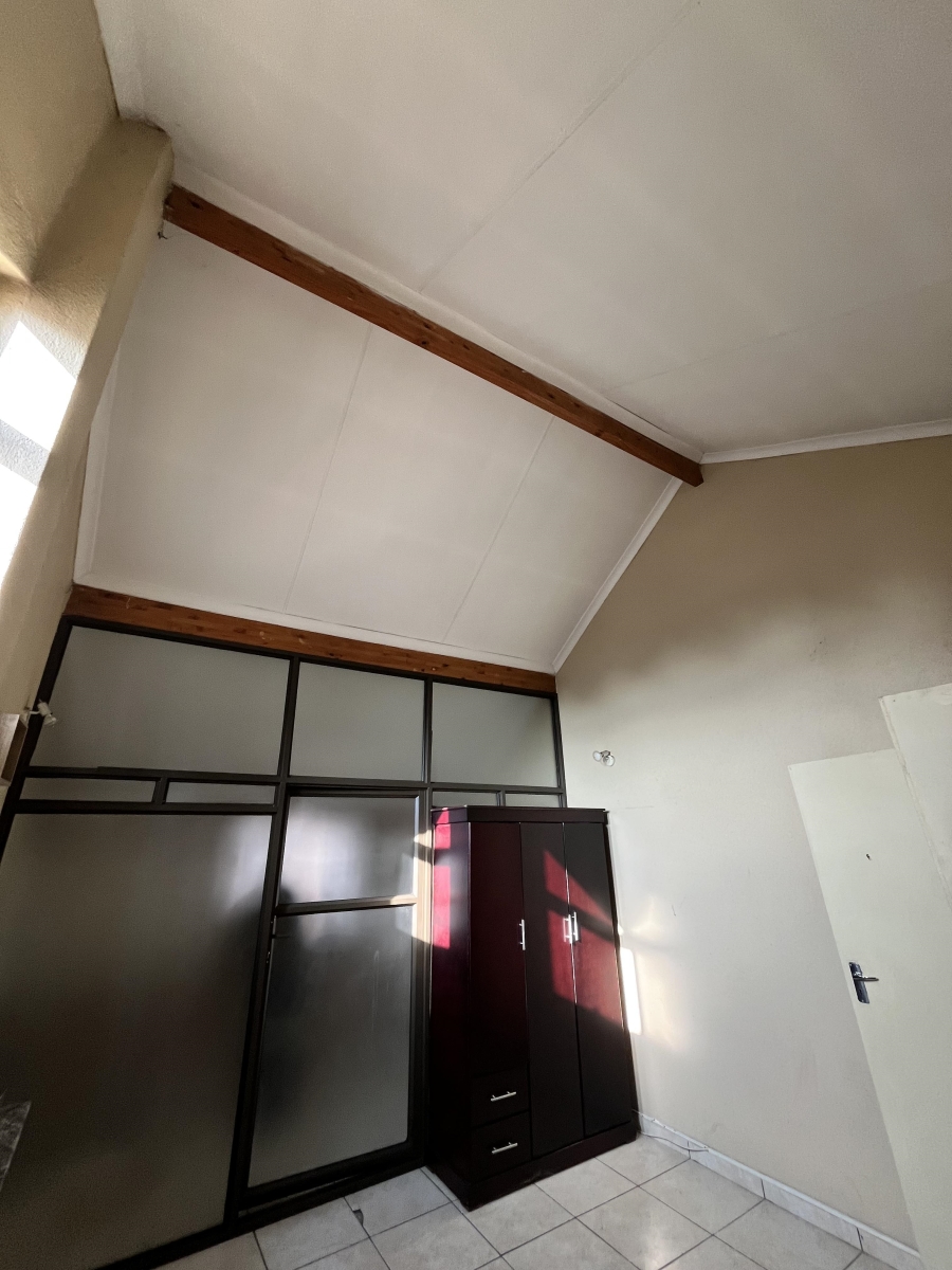 3 Bedroom Property for Sale in Vanderbijlpark SE 10 Gauteng