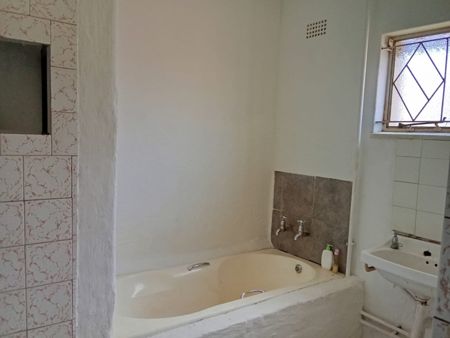 3 Bedroom Property for Sale in Vanderbijlpark CW 5 Gauteng