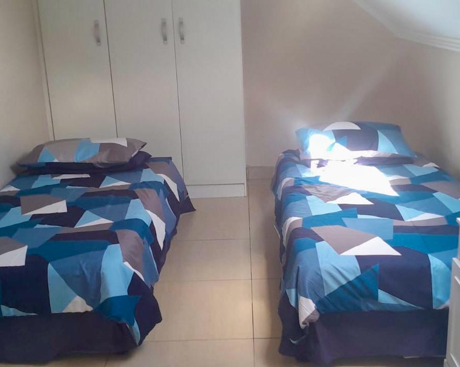 5 Bedroom Property for Sale in Lochvaal Gauteng